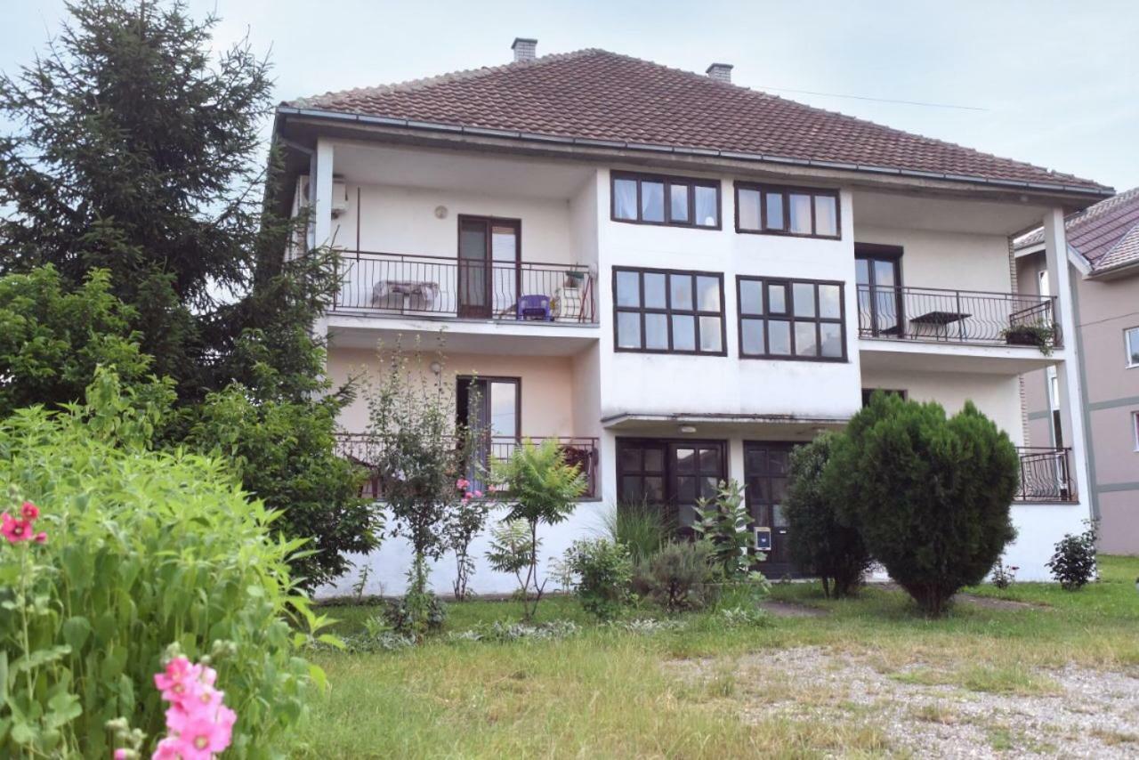 Paradise Vrnjačka Banja Dış mekan fotoğraf